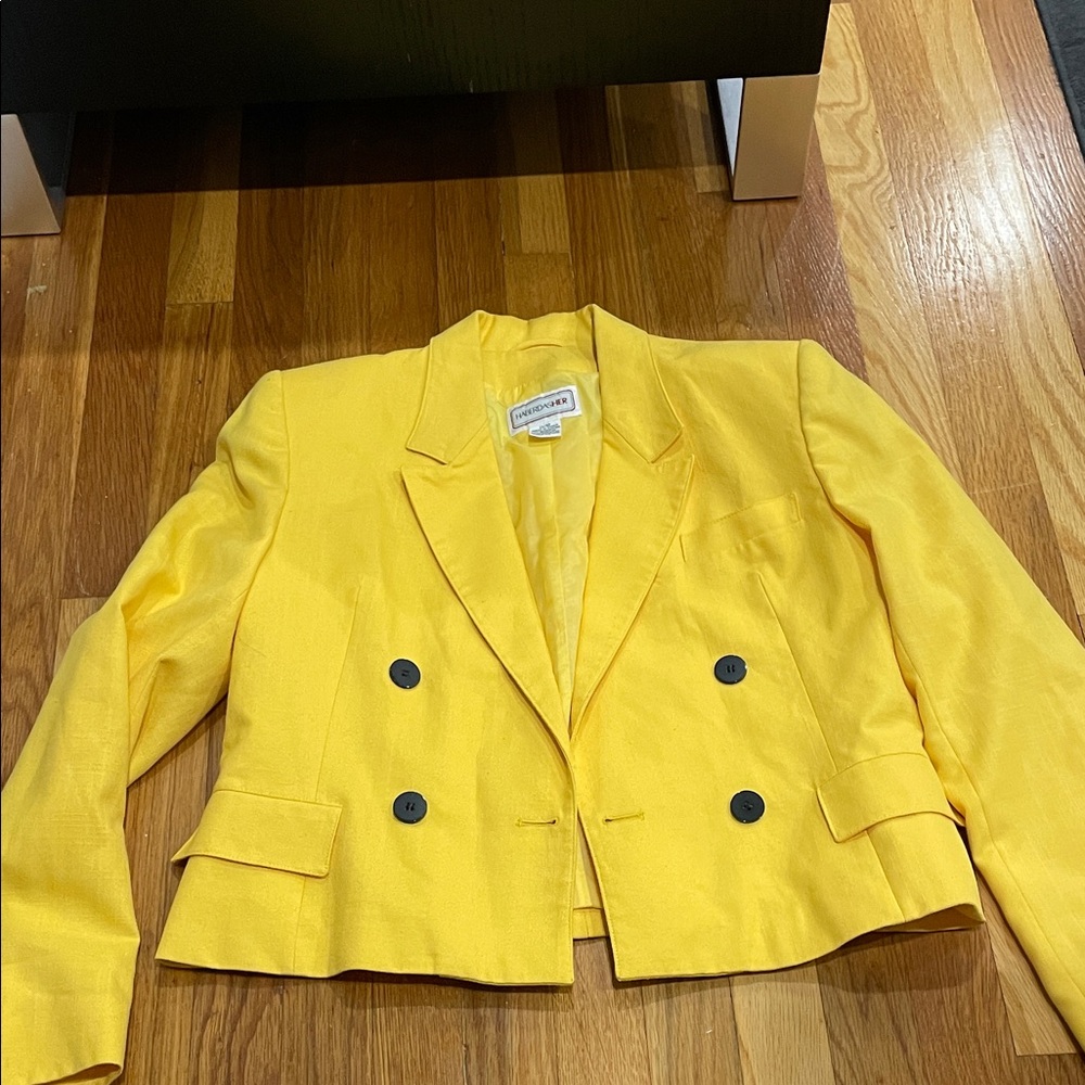 Vintage cute cropped blazer